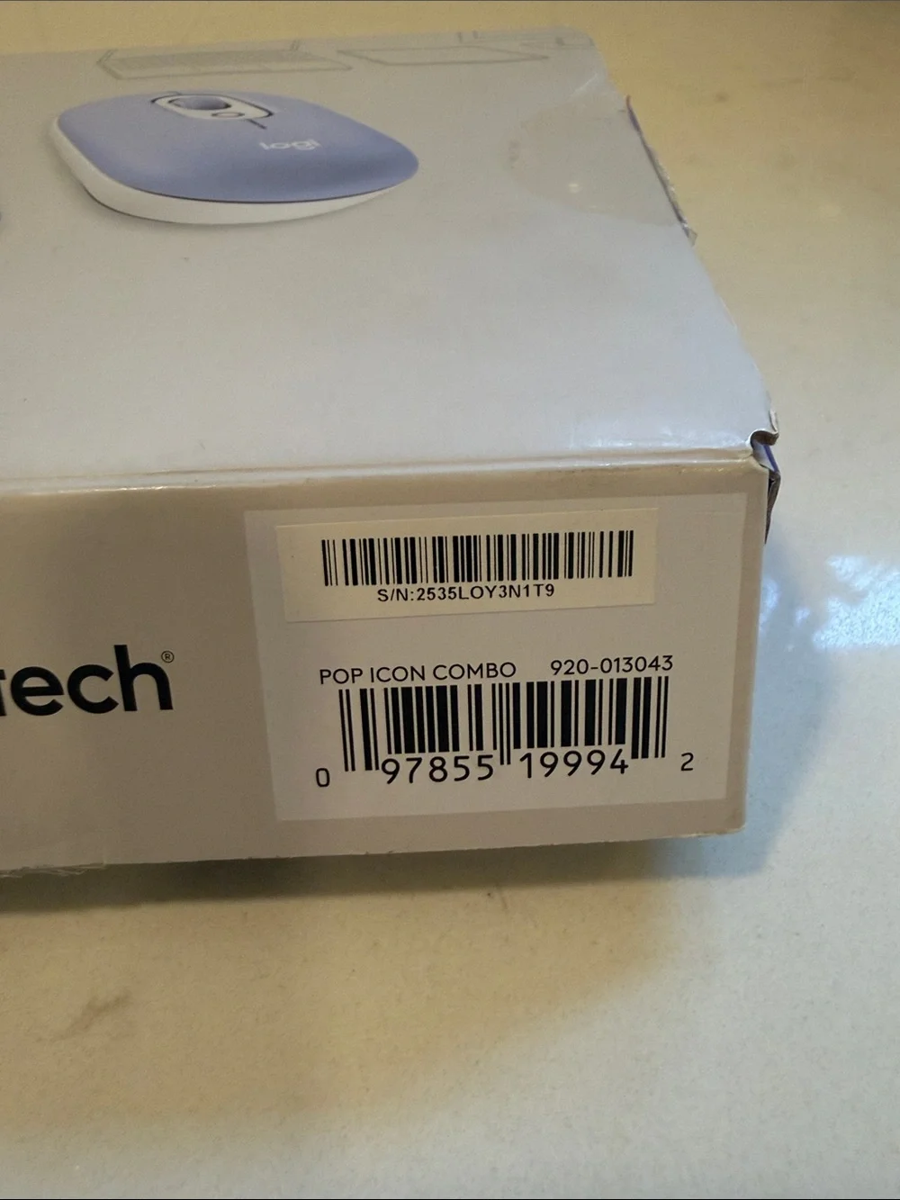 Logitech Pop Icon Combo Wireless Keyboard and Mouse Set in Lilac & Off White